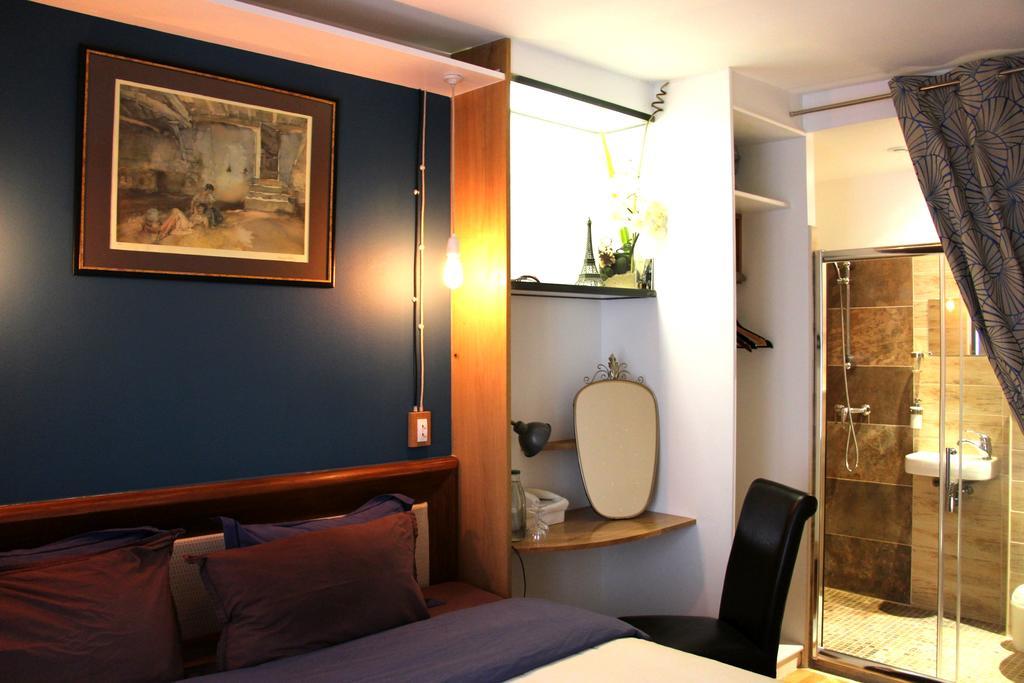 Private Room In A Parisian Homestay! - Close To It All! 객실 사진
