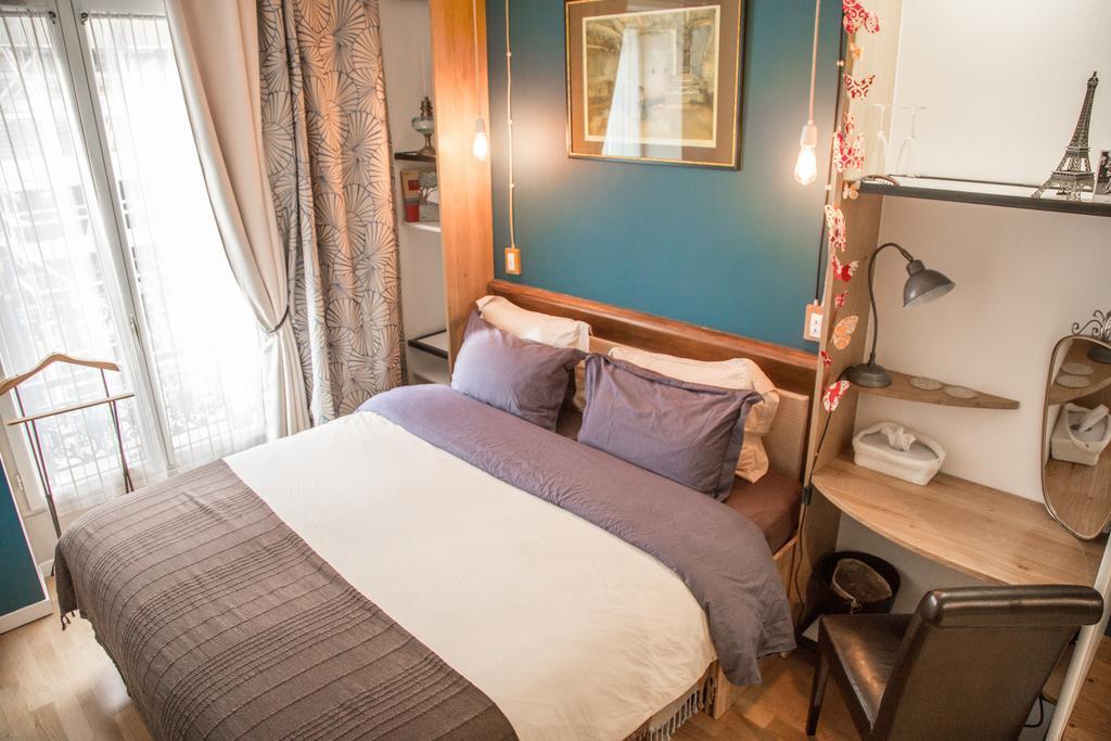 Private Room In A Parisian Homestay! - Close To It All! 외부 사진